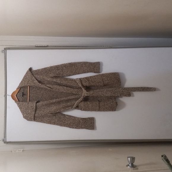 Talbots Carrigan - Picture 1 of 3